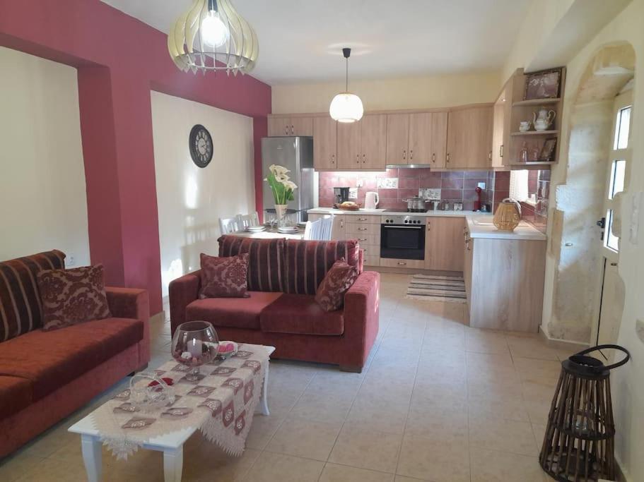 Thea'S Country House Aryiroúpolis Dış mekan fotoğraf